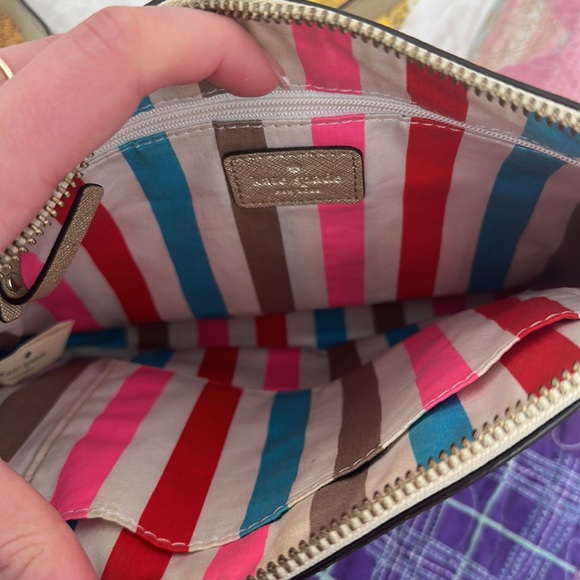 Kate spade cross body - Picture 2 of 3